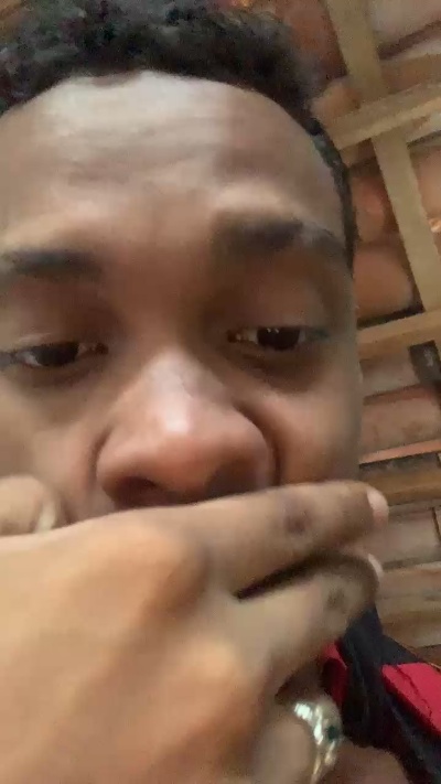 Novinhoode18 live from Brazil