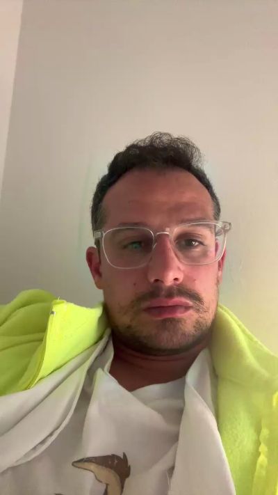 Nursealone live from Spain