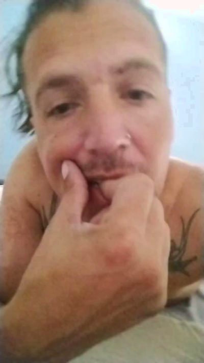 Ojosdegatito live from Argentina