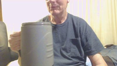 Oldbutwild live from United States