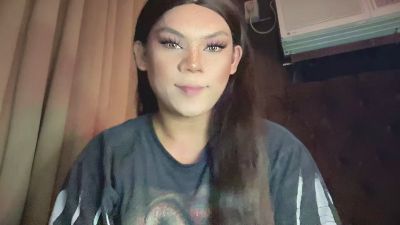 Onegreatdevine live from United States