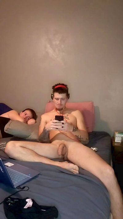 PippyLongDickin live from United States