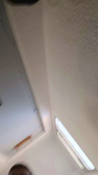 Polltt live from Spain