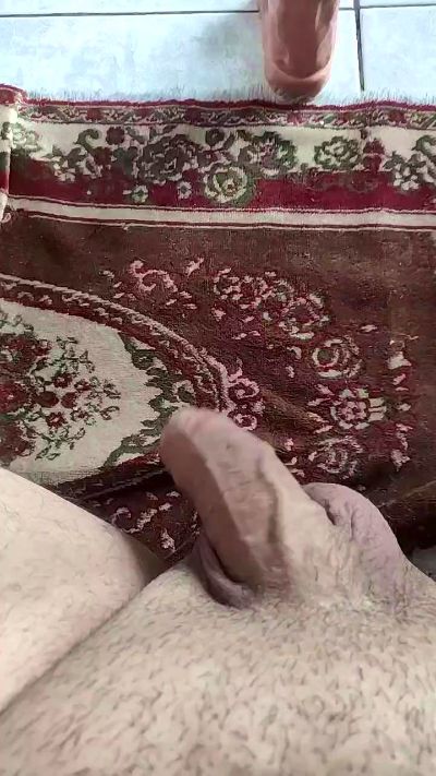 Putao1993 live from Brazil