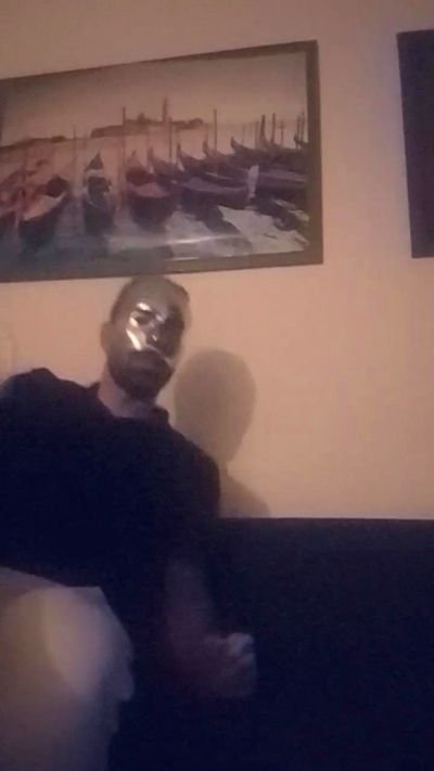 Ricardo_clo live from Netherlands