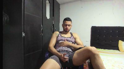 Ryan_xc live from United States