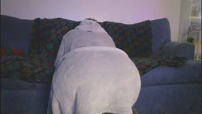 Samone9 live from United States