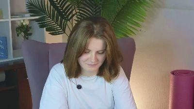 SandeeCabiles live from France