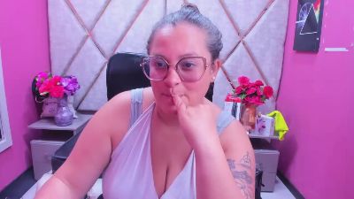 Sara_Thonson_ live from Colombia