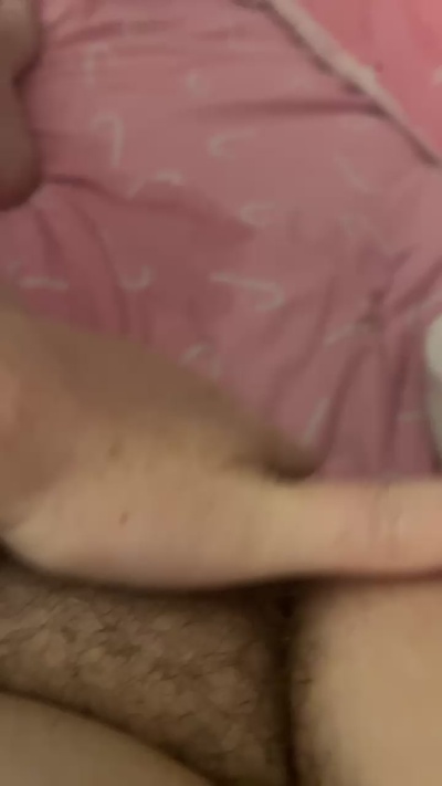 Sarah0707 live from United Kingdom