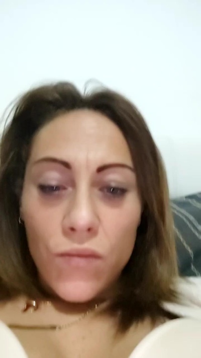 Saretta23 live from Italy