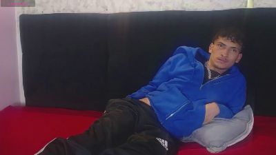 SavageLover_ live from United States