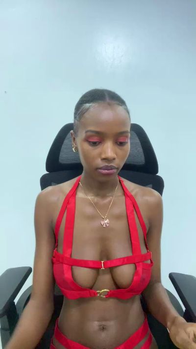 Seductivehoney live from Zimbabwe