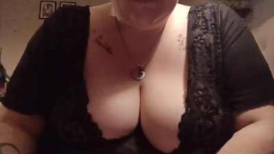 Sexpotsiobhan live from United Kingdom