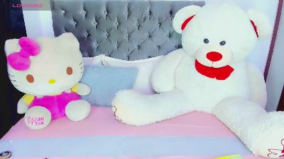 SexyJuliaa01 live from Italy