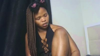 Sexynina25 live from Kenya