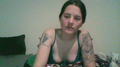 Sexywifey29 live from United States