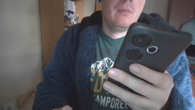 Soni_32 live from Spain