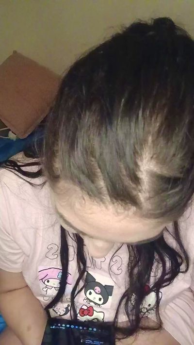 SoniaPinky live from Romania