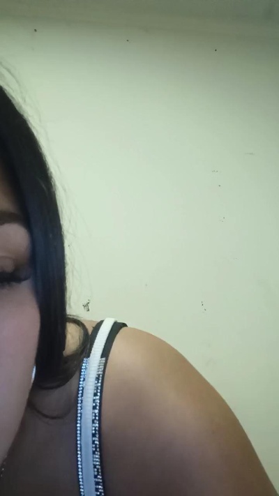 SpicyyyAmara live from Chile