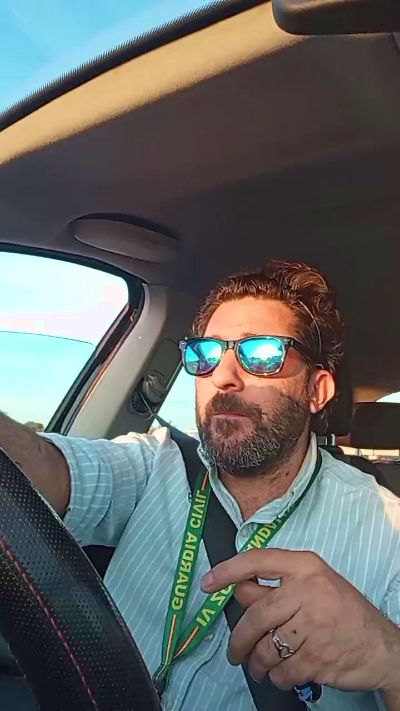 Srvillano44 live from Spain