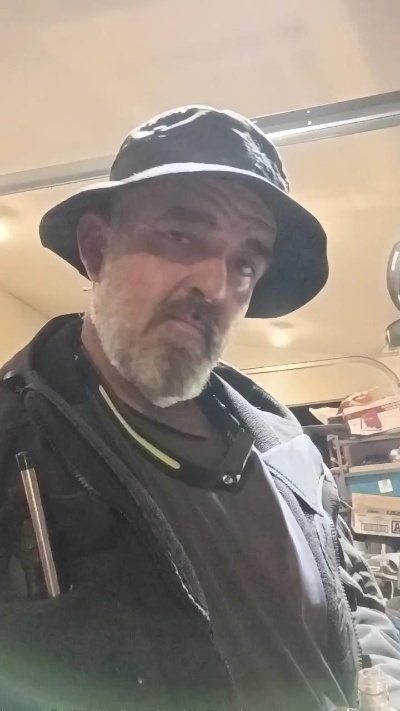 Stuffinyours live from United States