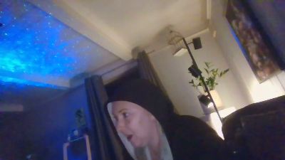 SweetLizzyyy live from Norway