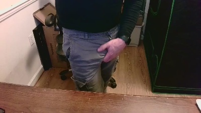 Thikone71 live from United States