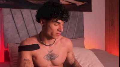 Thomas_fit1 live from Colombia