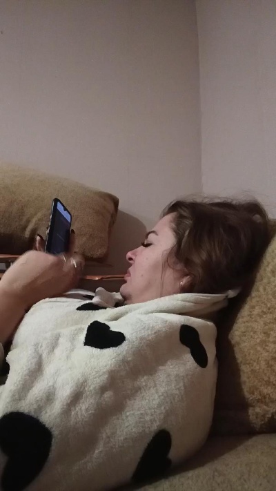 TinaaRina live from United States