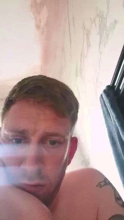 TomCummings live from United Kingdom