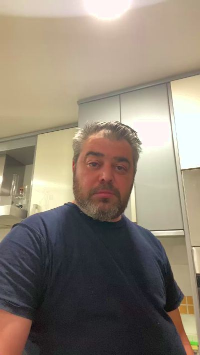 Tulipan79 live from Spain