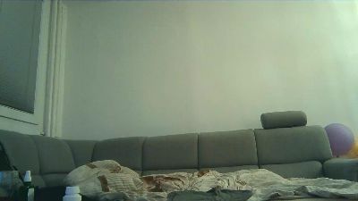 Vean_Hart live from United Kingdom