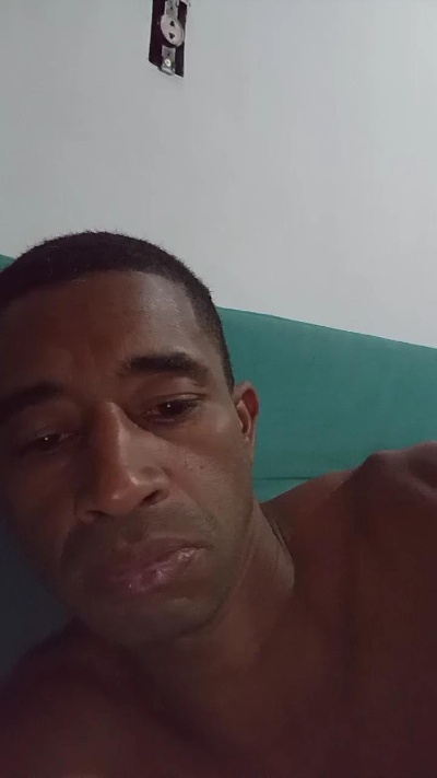 Victorgostoso live from Brazil