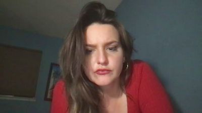 VictoriaVane live from United States