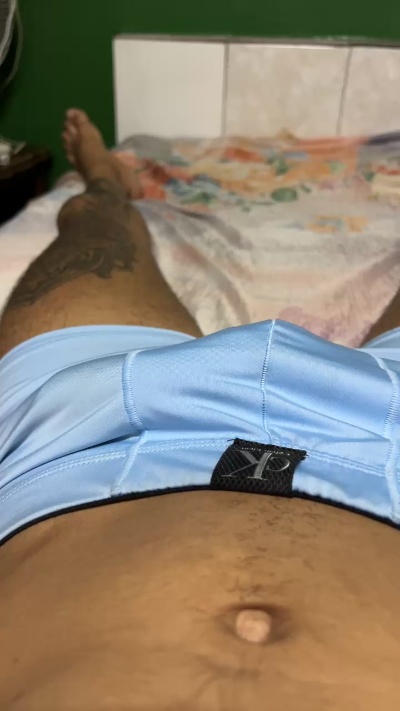 Vitorferre01 live from Brazil