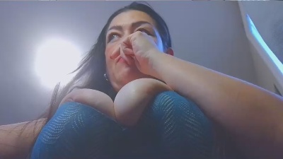 WILDTITSXX4U live from Canada