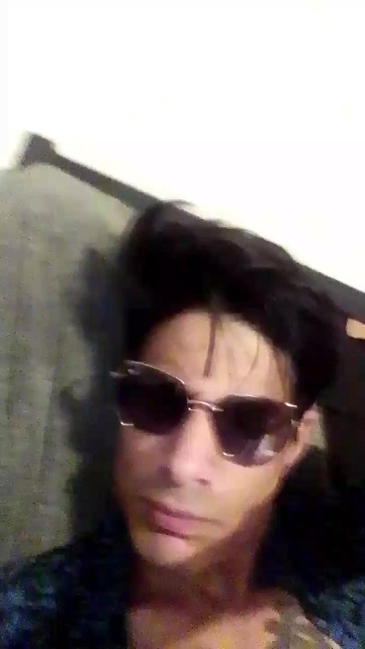 Wolfplayer21 live from Argentina