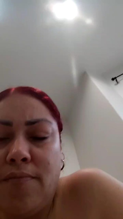 XXXBigbooty69 live from United States