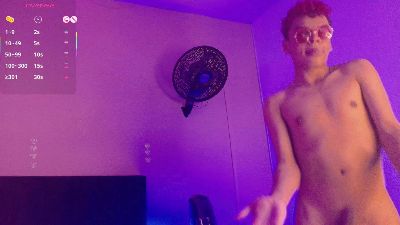 Xavier_fox_ live from United States