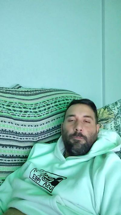 Xixovite live from Spain