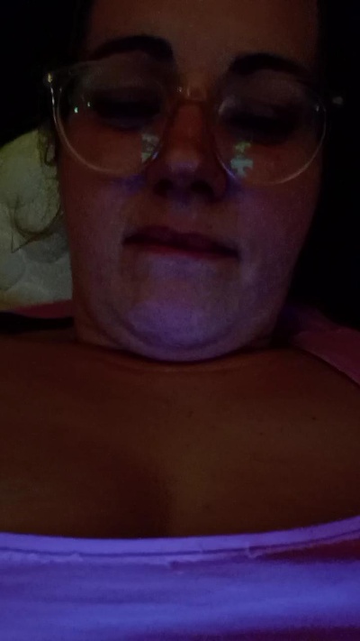 Zoey1988 live from Netherlands