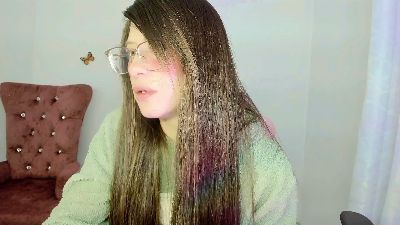 ZooeyBelair live from Colombia