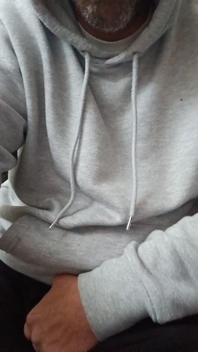 Zuca_gostoso live from Portugal