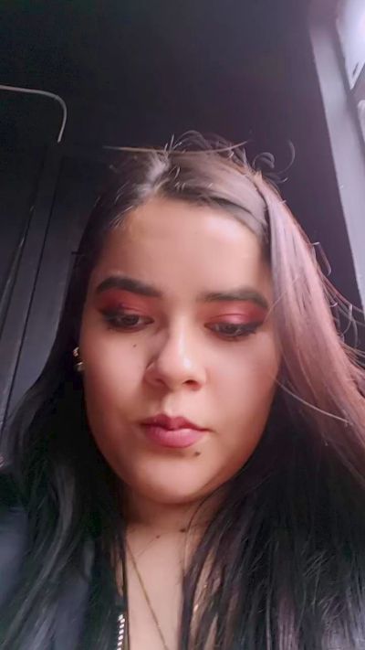 alexandrabell52 live from France