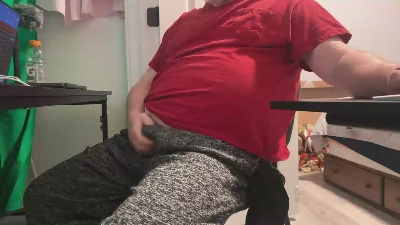 allergictolove live from United States