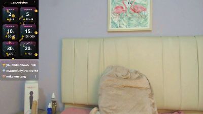 amy_le1 live from Colombia