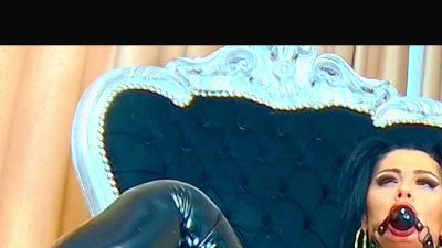 anissadiamond live from Romania