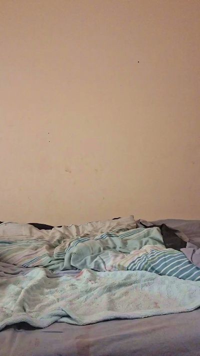 anoniemBe1o88 live from Belgium