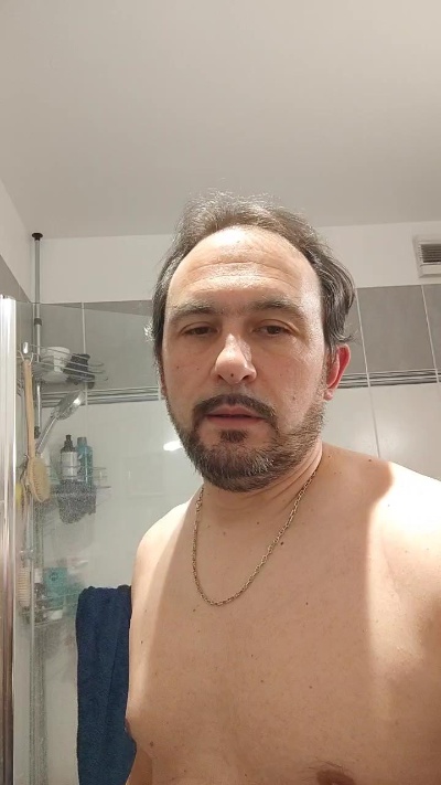 arrow218 live from France